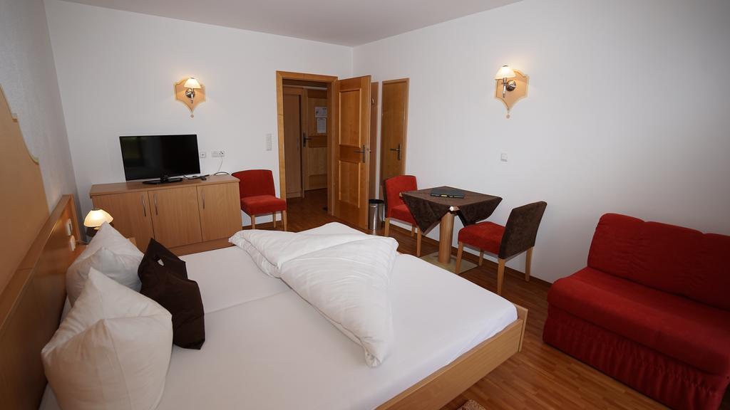 Appartements Rosa Mayrhofen Habitación foto