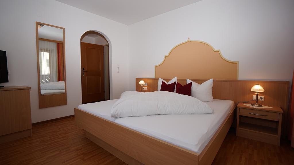 Appartements Rosa Mayrhofen Habitación foto