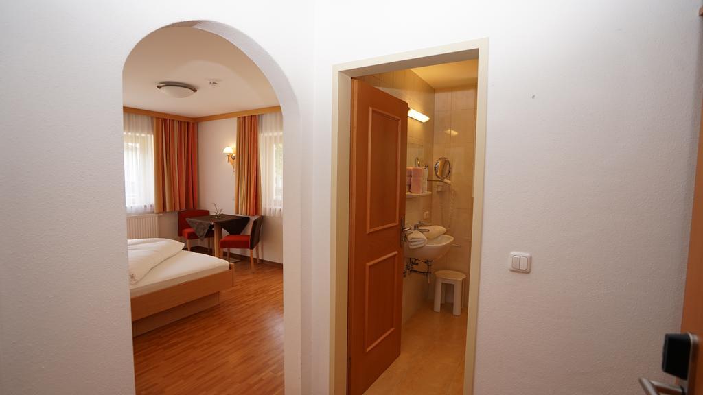 Appartements Rosa Mayrhofen Habitación foto